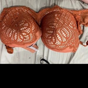 Victoria’s Secret used lacy bra lovely copper color 36DDD
